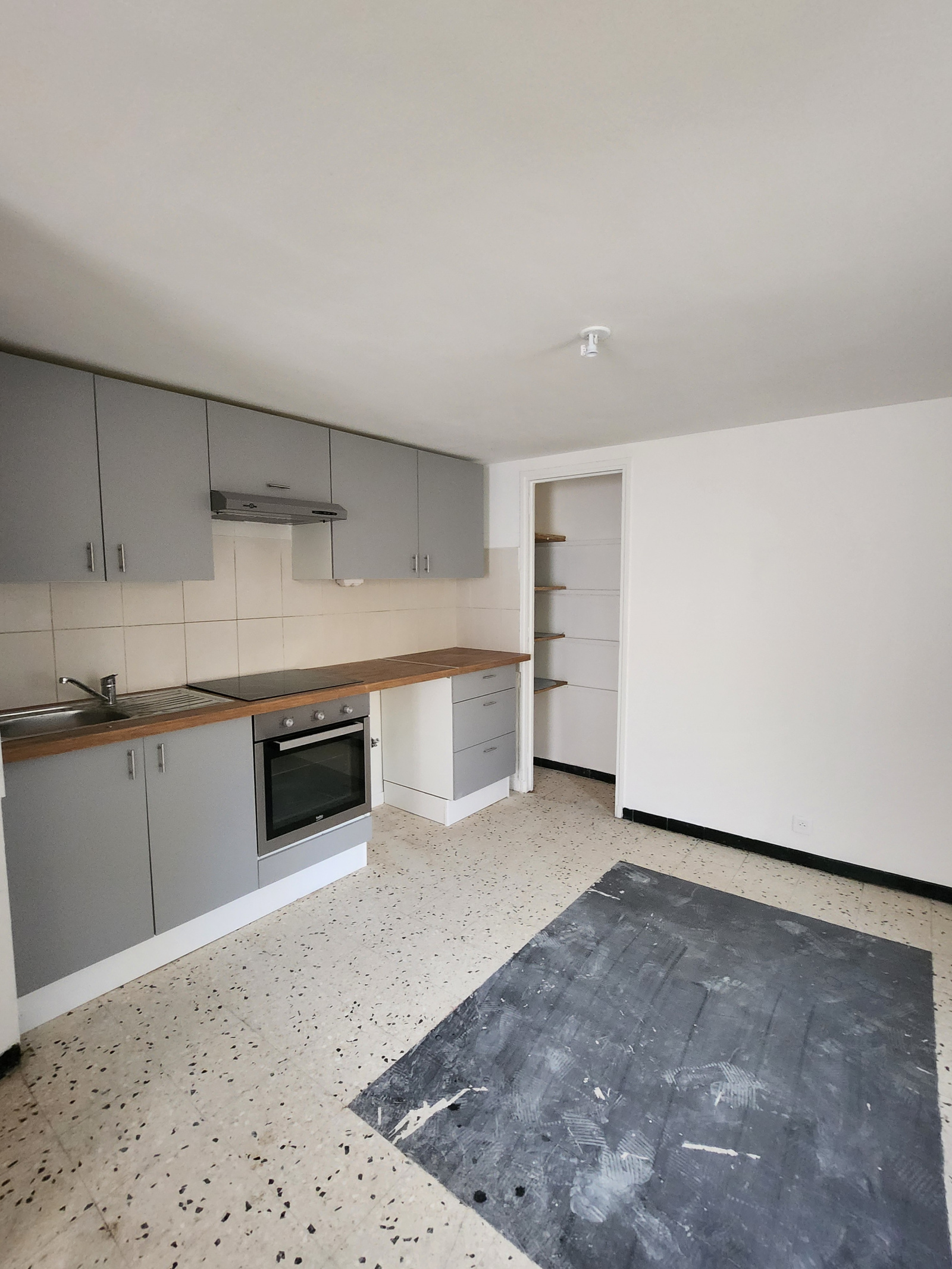 Image_, Appartement, Montagnac, ref :745la