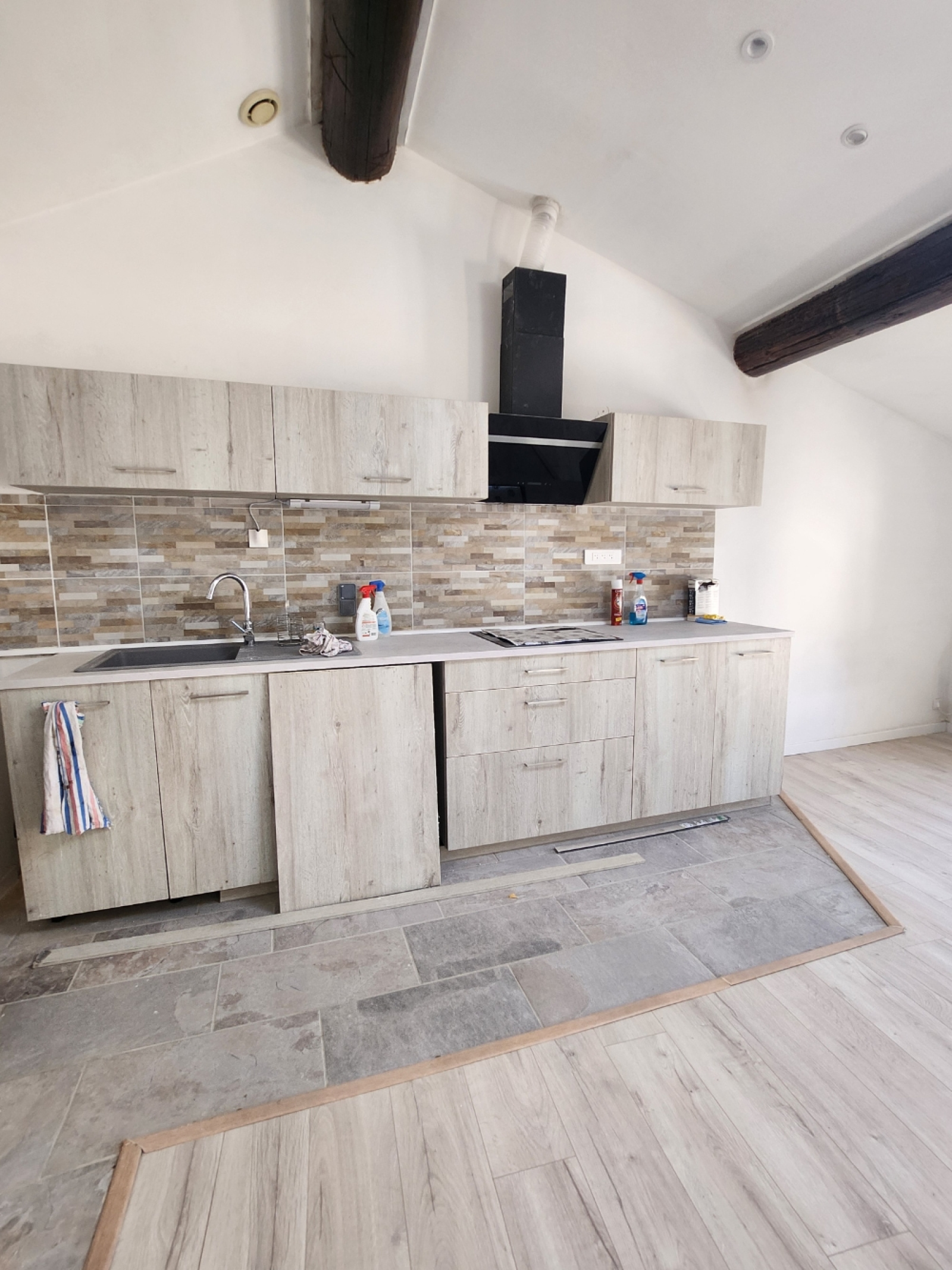Image_, Duplex, Pézenas, ref :616