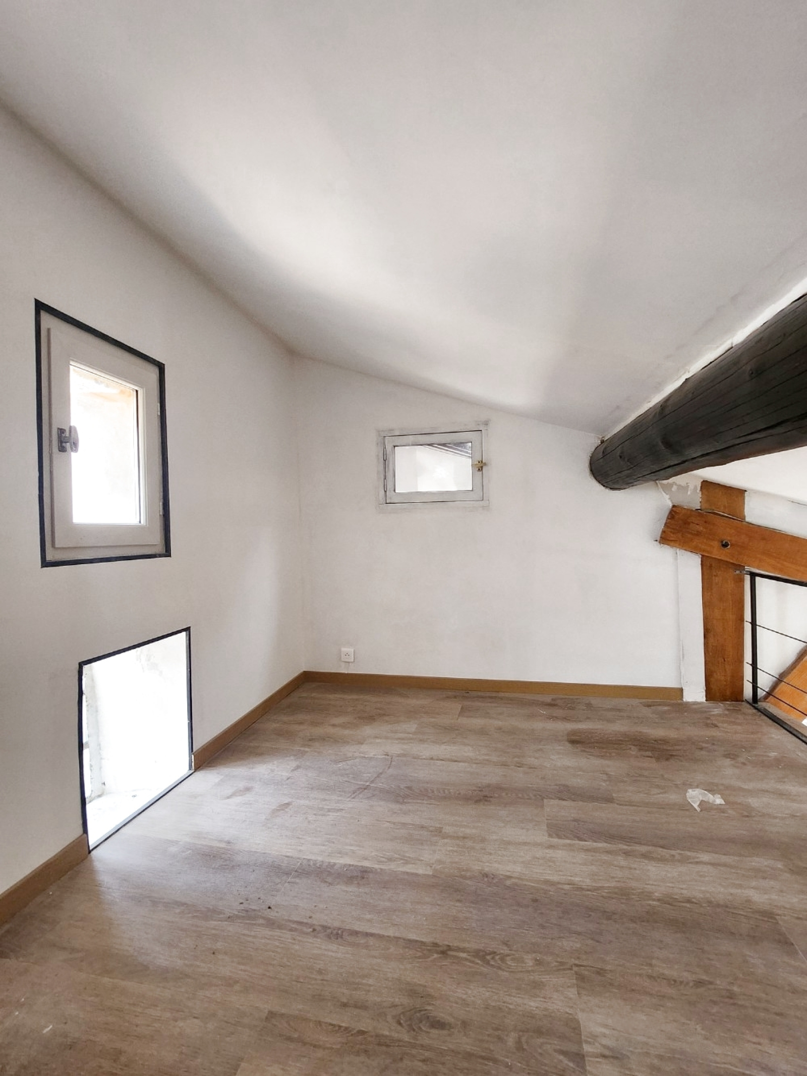 Image_, Duplex, Pézenas, ref :616