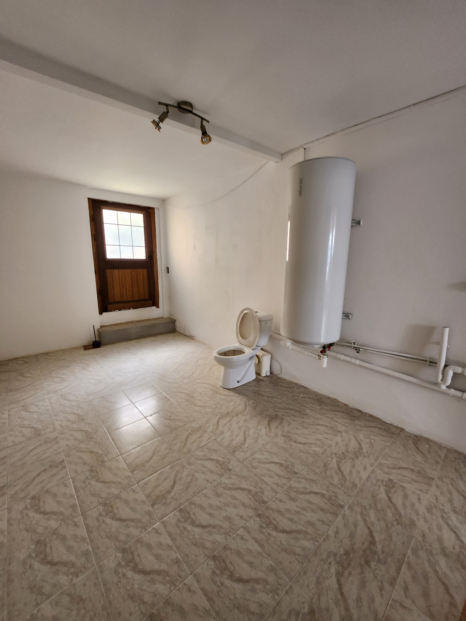 Image_, Immeuble, Paulhan, ref :422